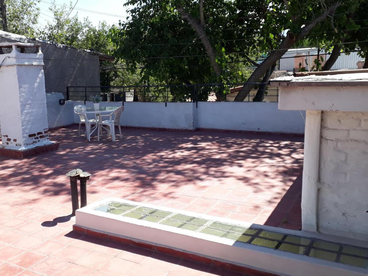 Casa Cerca Del Centro Bed&Breakfast Мендоса Екстериор снимка
