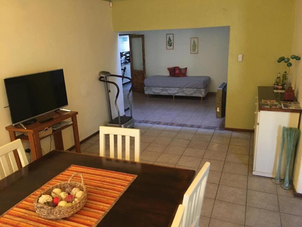 Casa Cerca Del Centro Bed&Breakfast Мендоса Екстериор снимка