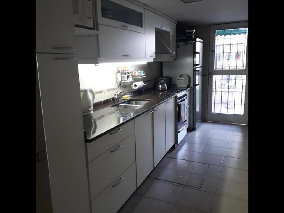 Casa Cerca Del Centro Bed&Breakfast Мендоса Екстериор снимка