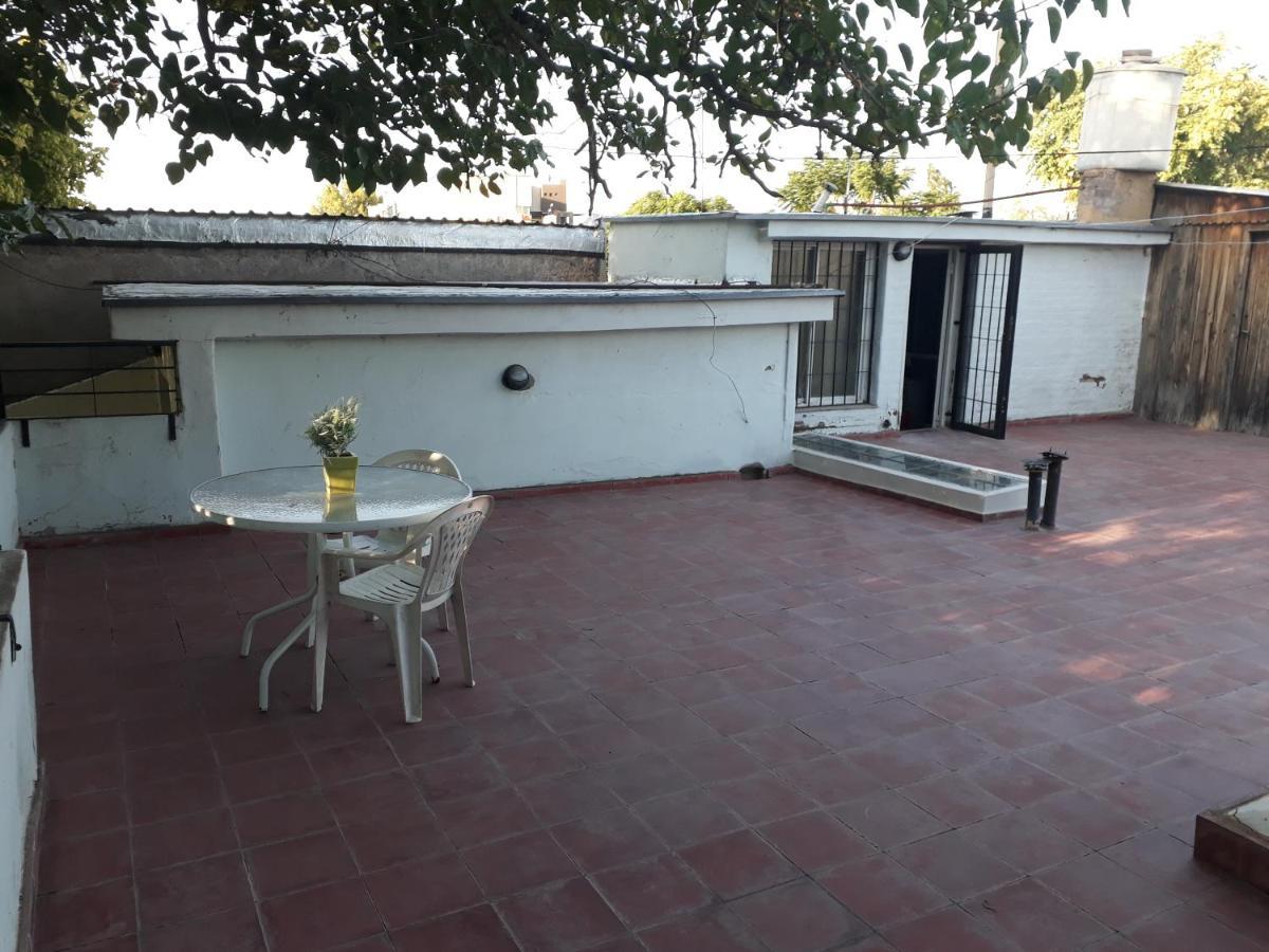 Casa Cerca Del Centro Bed&Breakfast Мендоса Екстериор снимка
