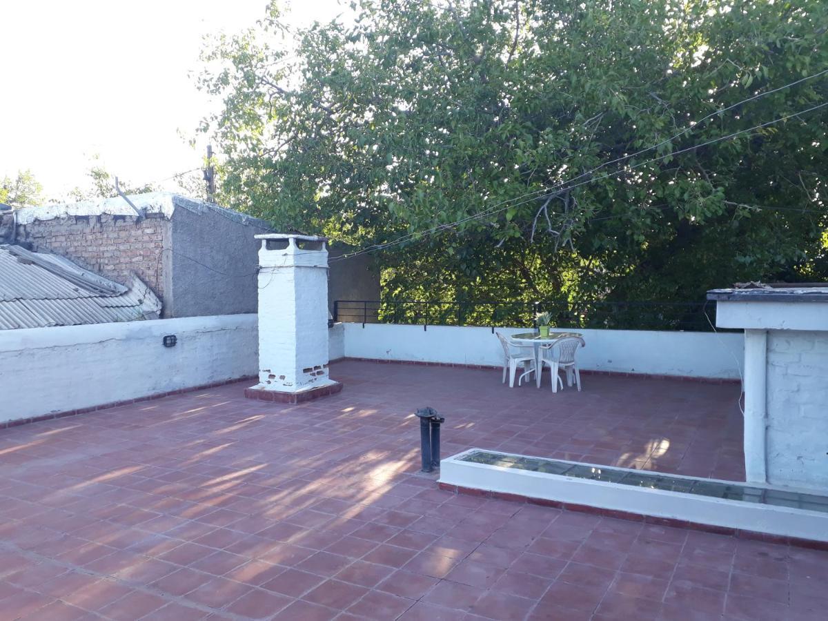 Casa Cerca Del Centro Bed&Breakfast Мендоса Екстериор снимка